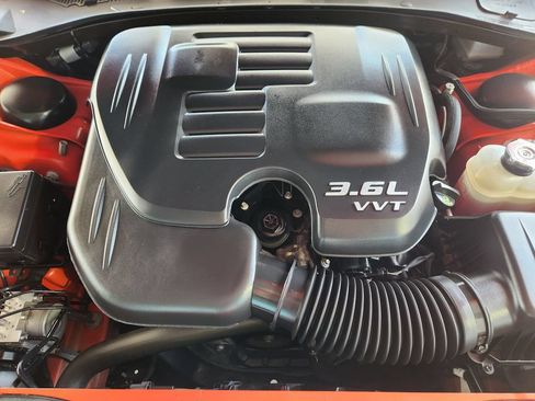 Used 2022 Dodge Charger SXT w/ Blacktop Package RWD image 34