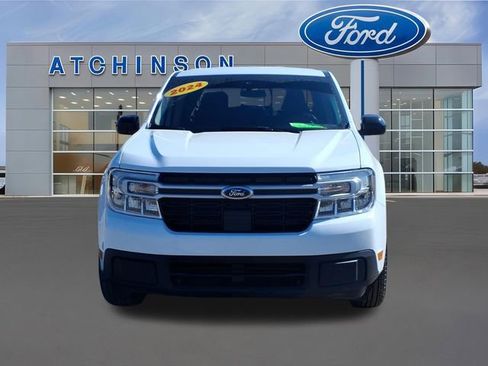 Certified 2024 Ford Maverick Lariat image 2