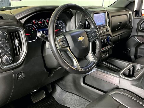 Used 2020 Chevrolet Silverado 2500 LTZ w/ LTZ Plus Package image 16