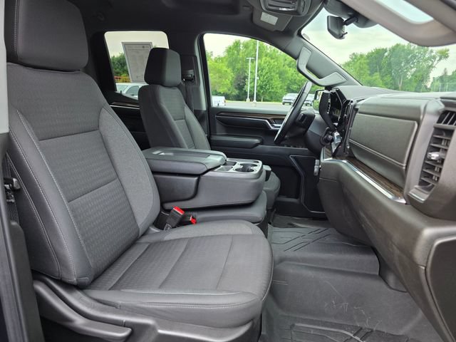 Used 2023 Chevrolet Silverado 1500 LT w/ Z71 Off-Road Package AWD/4WD image 24