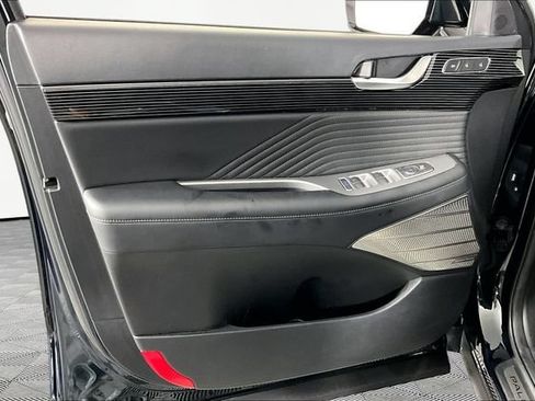Used 2024 Hyundai Palisade Calligraphy FWD image 19