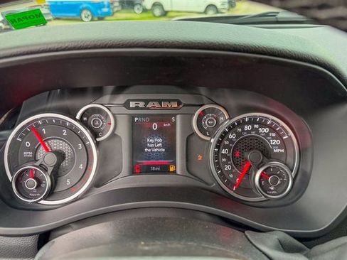 New 2026 RAM 2500 Big Horn AWD/4WD image 18