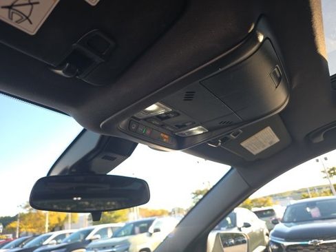 Used 2023 Chevrolet Equinox RS w/ RS Leather Package image 22