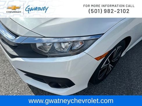 Used 2018 Honda Civic EX-L image 14
