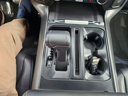 Used 2024 Ford F150 Lariat image 29