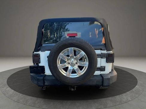 Used 2014 Jeep Wrangler Sport w/ Connectivity Group AWD/4WD image 6