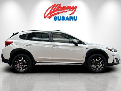 Used 2023 Subaru Crosstrek Hybrid AWD/4WD image 3