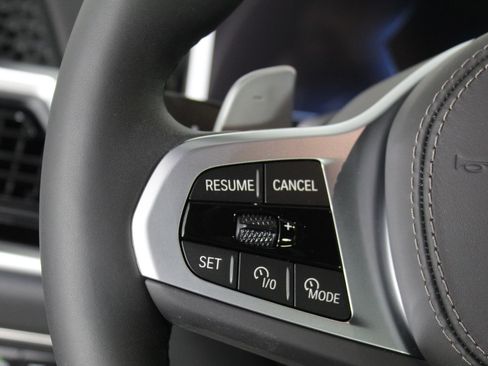 New 2026 BMW X7 xDrive40i w/ Executive Package image 15