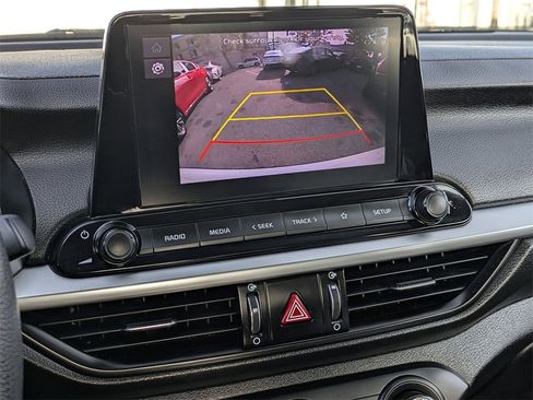 Used 2024 Kia Forte LXS image 16