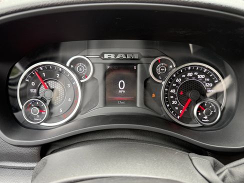 New 2026 RAM 5500 Tradesman w/ Chrome Appearance Group AWD/4WD image 10