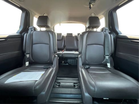 Used 2020 Honda Odyssey EX-L image 19