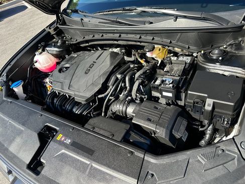 Certified 2025 Hyundai Tucson SE AWD/4WD image 25