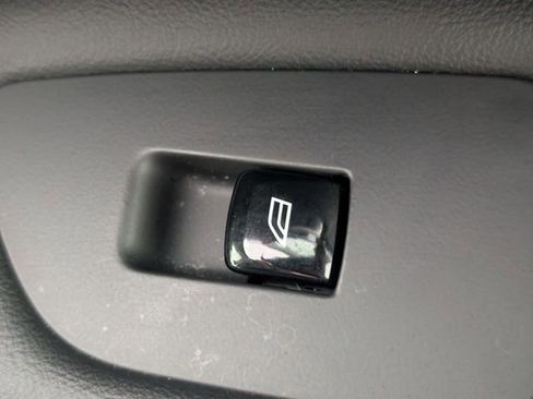 Used 2023 Volvo XC90 T8 Plus w/ Protection Package Premier image 35