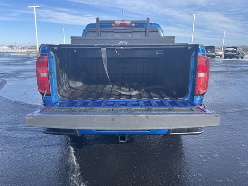 Used 2022 Chevrolet Colorado Z71 w/ Safety Package image 23