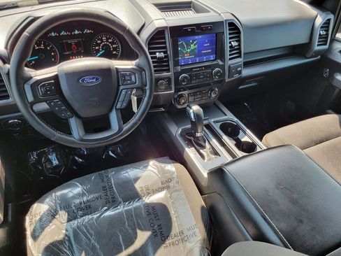 Used 2019 Ford F150 XLT w/ Equipment Group 302A Luxury AWD/4WD image 24