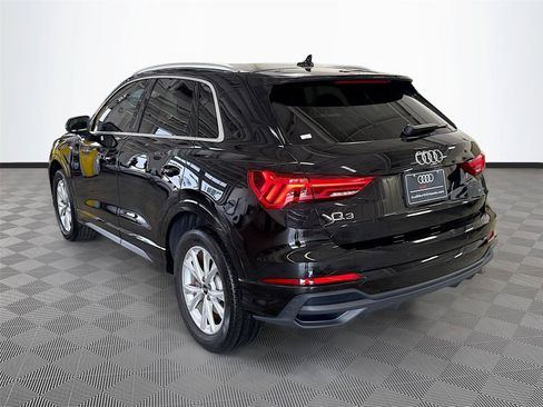 Certified 2023 Audi Q3 2.0T Premium w/ Convenience Package AWD/4WD image 5