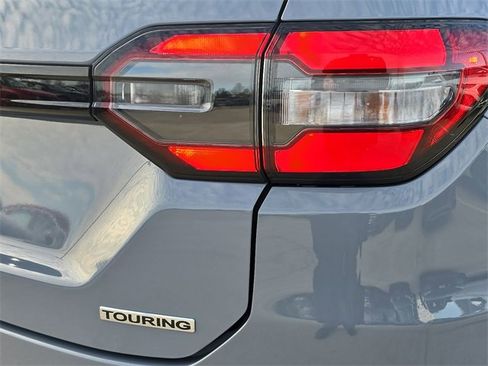 Used 2023 Honda Pilot Touring image 39