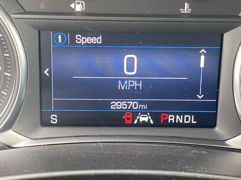 Used 2024 Chevrolet Equinox LT image 21