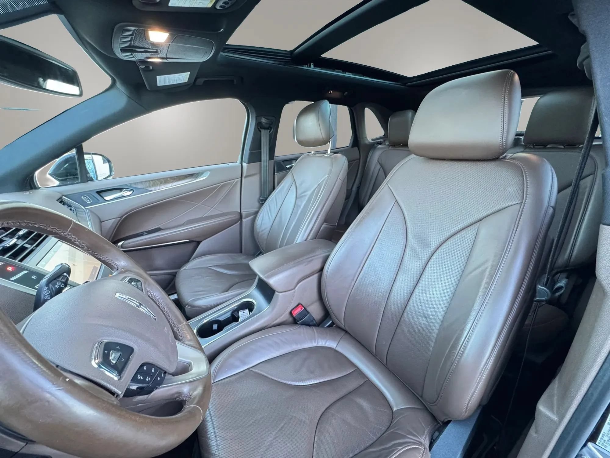 Used 2017 Lincoln MKC Reserve FWD image 12