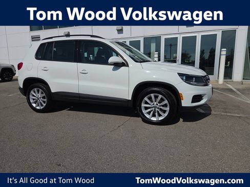Used 2017 Volkswagen Tiguan Limited w/ Premium Package AWD/4WD image 1