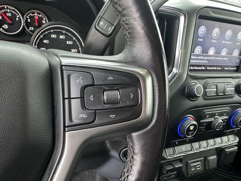 Used 2022 Chevrolet Silverado 2500 LTZ w/ Gooseneck/5TH Wheel Package AWD/4WD image 22