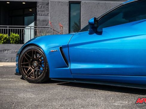 Used 2009 Chevrolet Corvette Z06 w/ Preferred Equipment Group image 32