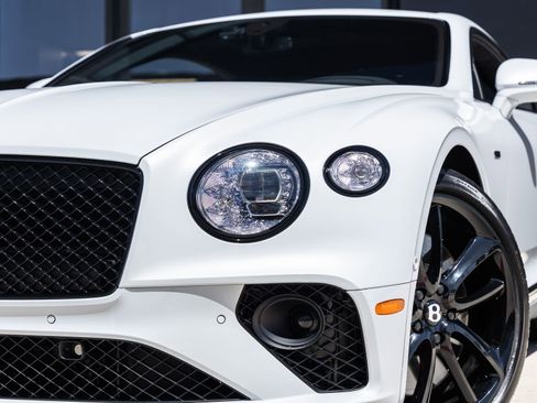 Used 2024 Bentley Continental GT AWD/4WD image 16