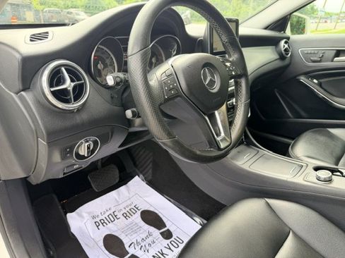 Used 2015 Mercedes-Benz GLA 250 w/ Multimedia Package image 12