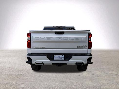 Used 2023 Chevrolet Silverado 1500 High Country image 8