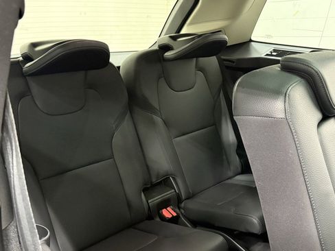 Used 2023 Volvo XC90 B6 Plus w/ Protection Package image 36