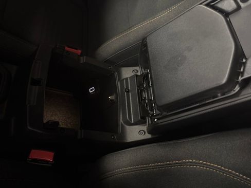 Used 2024 Jeep Wrangler Sport image 25