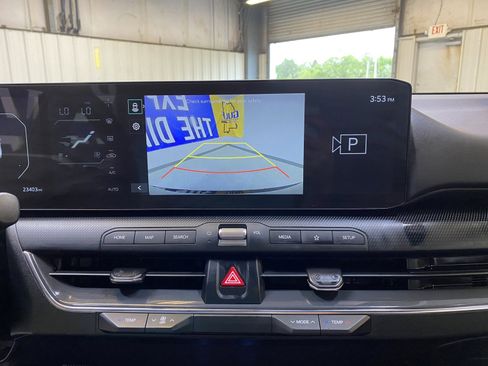 Used 2025 Kia K4 GT-Line w/ GT-Line Premium Package image 43