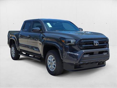 New 2025 Toyota Tacoma SR5 image 7
