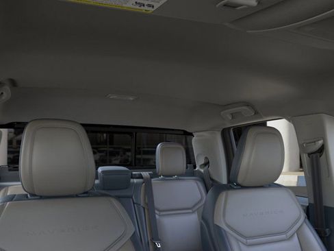 New 2025 Ford Maverick Lariat w/ 4K Tow Package image 12