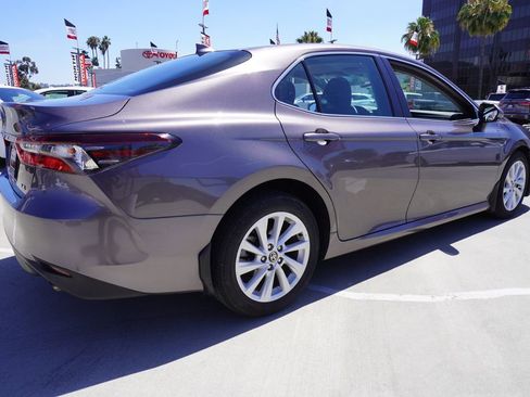 Used 2024 Toyota Camry LE image 6