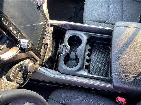 Used 2025 RAM 1500 Big Horn image 16