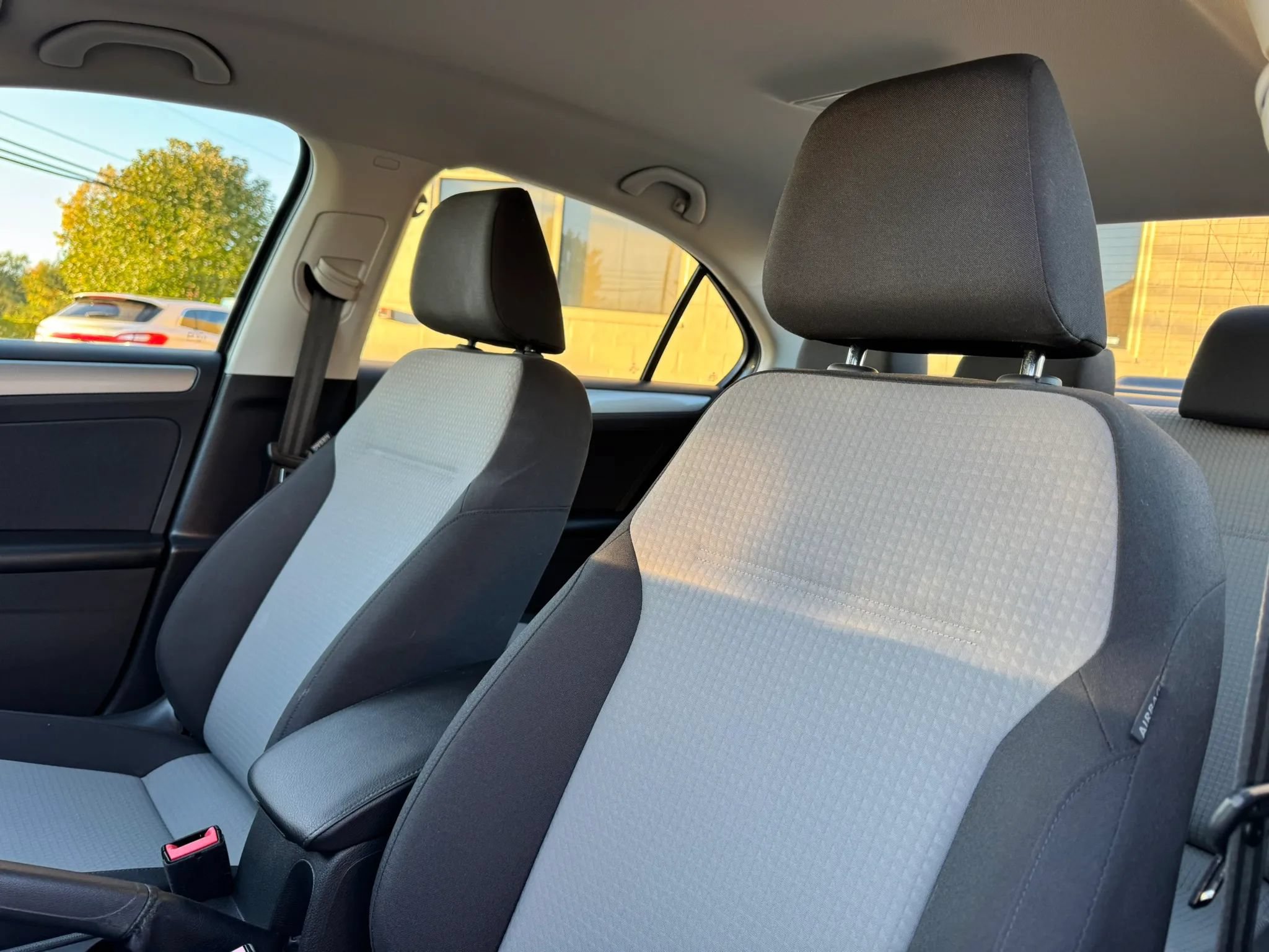 Used 2017 Volkswagen Jetta S FWD image 24