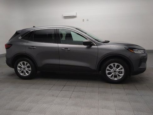 Used 2024 Ford Escape Active w/ Tech Pack #1 AWD/4WD image 11