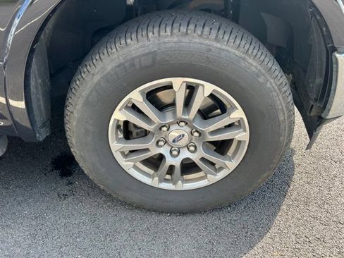 Used 2020 Ford F150 Lariat w/ Snow Plow Prep Package AWD/4WD image 4