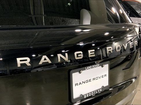 New 2026 Land Rover Range Rover SE AWD/4WD image 15