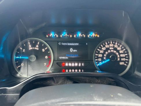 Used 2016 Ford F150 XLT w/ Equipment Group 302A Luxury AWD/4WD image 14