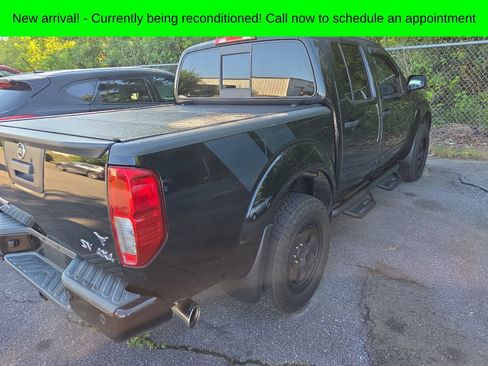 Used 2021 Nissan Frontier SV AWD/4WD image 4