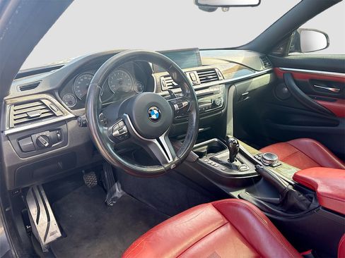 Used 2015 BMW M4 Coupe image 9