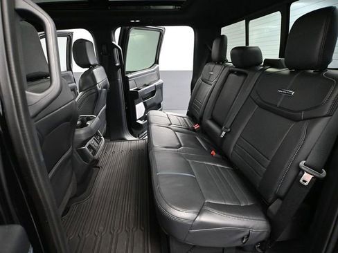 Used 2025 Ford F250 Platinum image 42