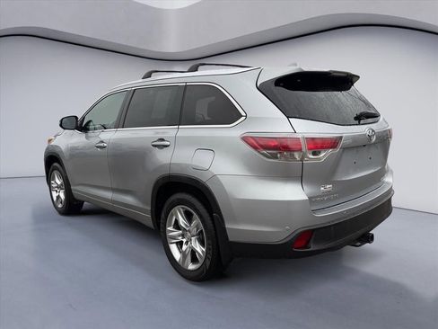 Used 2015 Toyota Highlander Limited image 3
