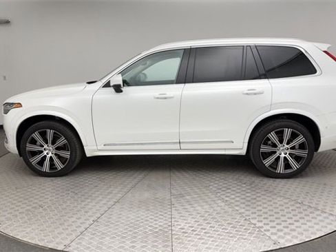 Certified 2024 Volvo XC90 B6 Ultimate image 5