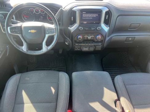 Used 2020 Chevrolet Silverado 1500 LT w/ Texas Edition image 23