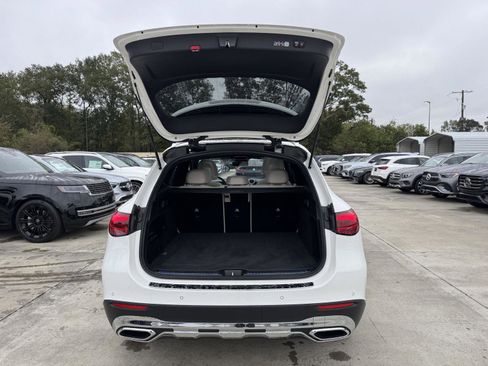 Certified 2025 Mercedes-Benz GLC 300 image 23