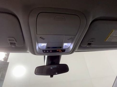 Used 2021 Chevrolet Blazer LT FWD image 37