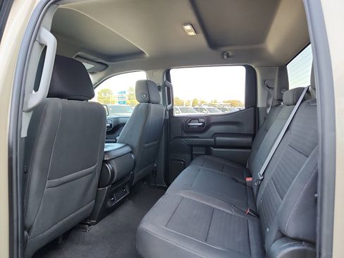 Used 2022 Chevrolet Silverado 1500 Custom Trail Boss image 12